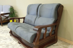 Negozio-divani-legno-a-comiziano